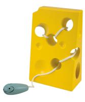 Lacing cheese and mouse
